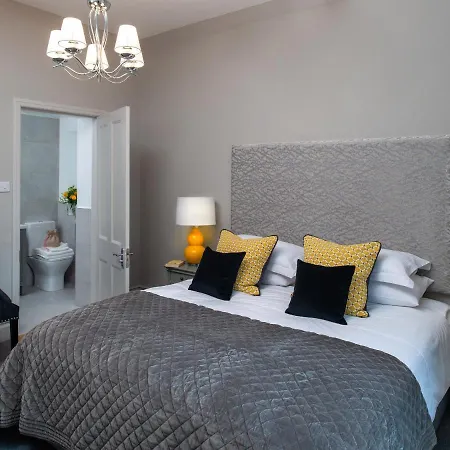 Holiday home Oakdene